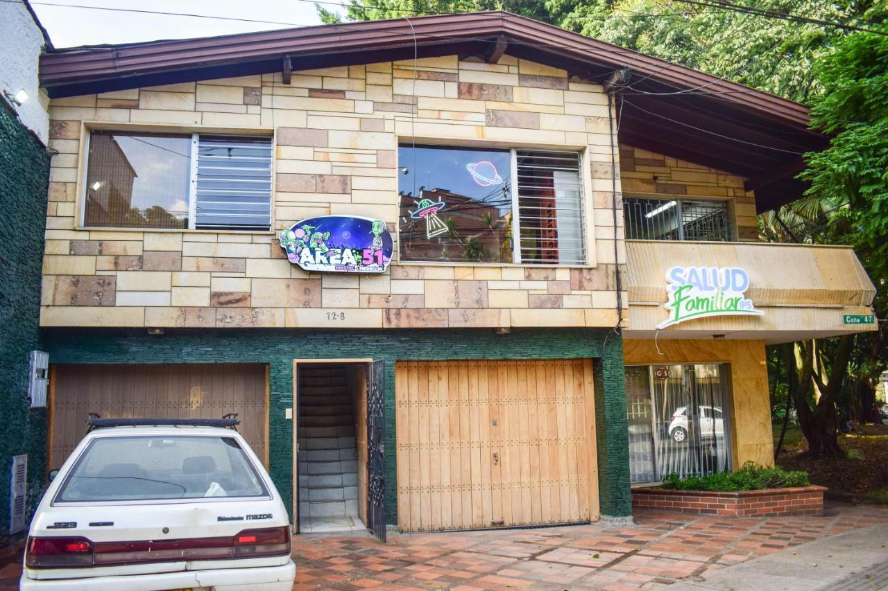 Area 51 Hostel Medellin Luaran gambar