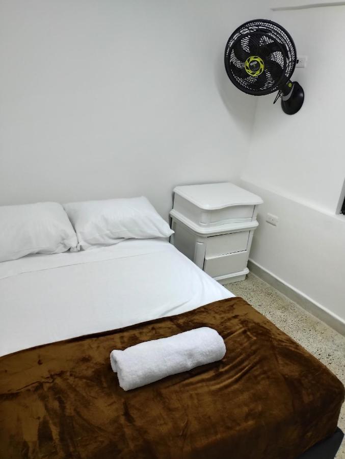 Area 51 Hostel Medellin Luaran gambar