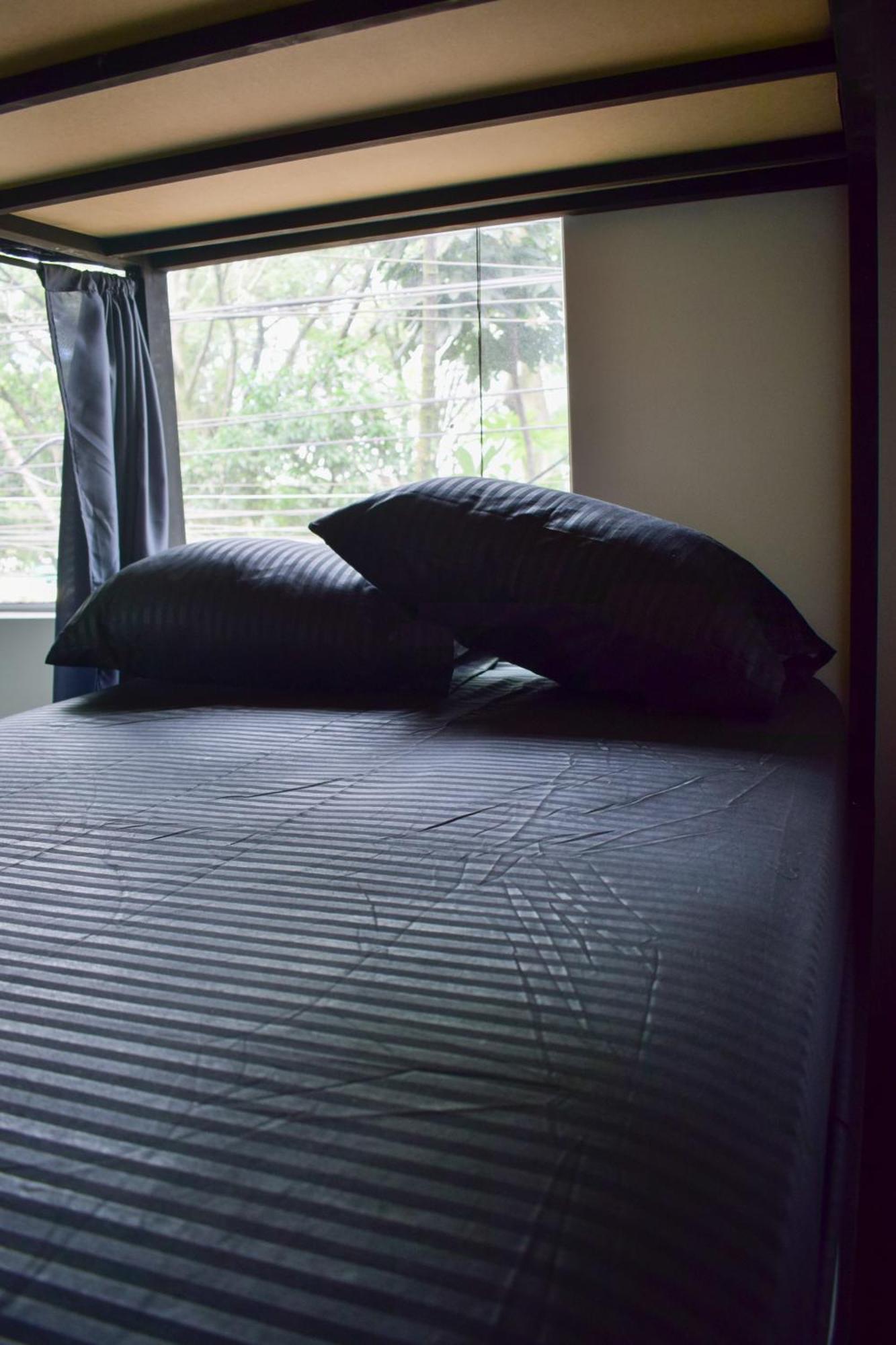Area 51 Hostel Medellin Luaran gambar
